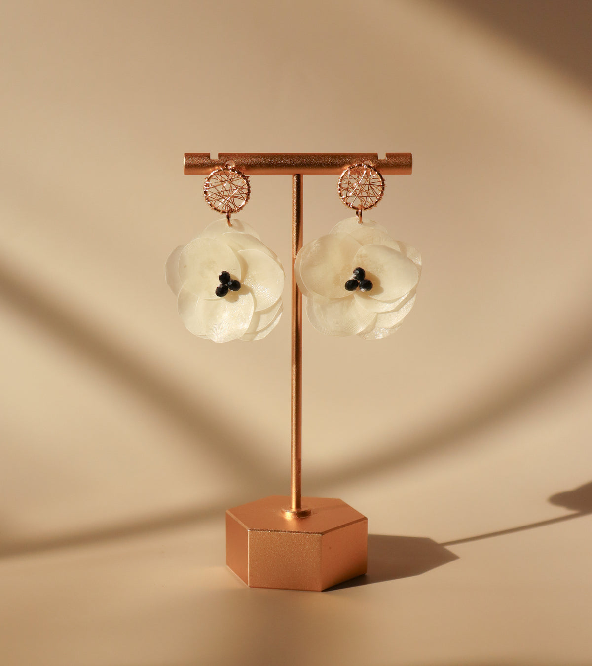
                  
                    Fish Scale Blossom Drop Earrings | Handmade by 16 Nuditos, El Salvador
                  
                