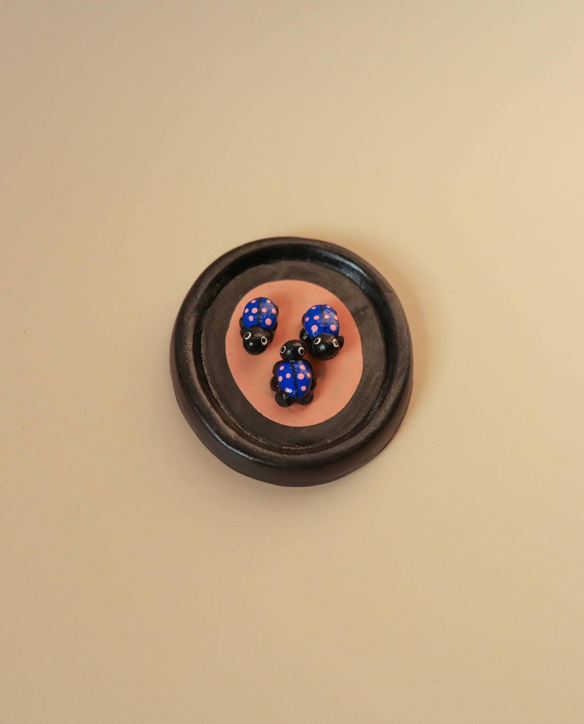 
                  
                    Ceramic Sorpresa (Ladybug) | Handmade in El Salvador
                  
                