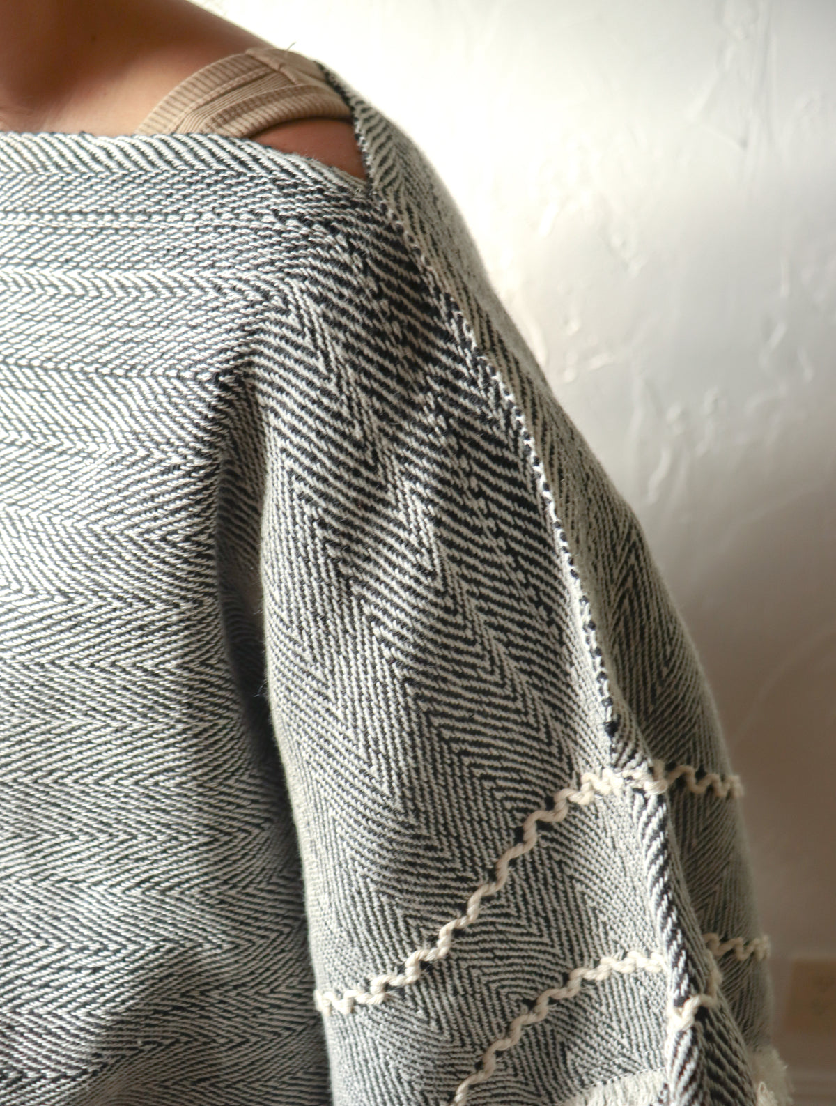 
                  
                    Black and White Boat Neck Poncho | Handwoven in El Salvador by Artesan
                  
                