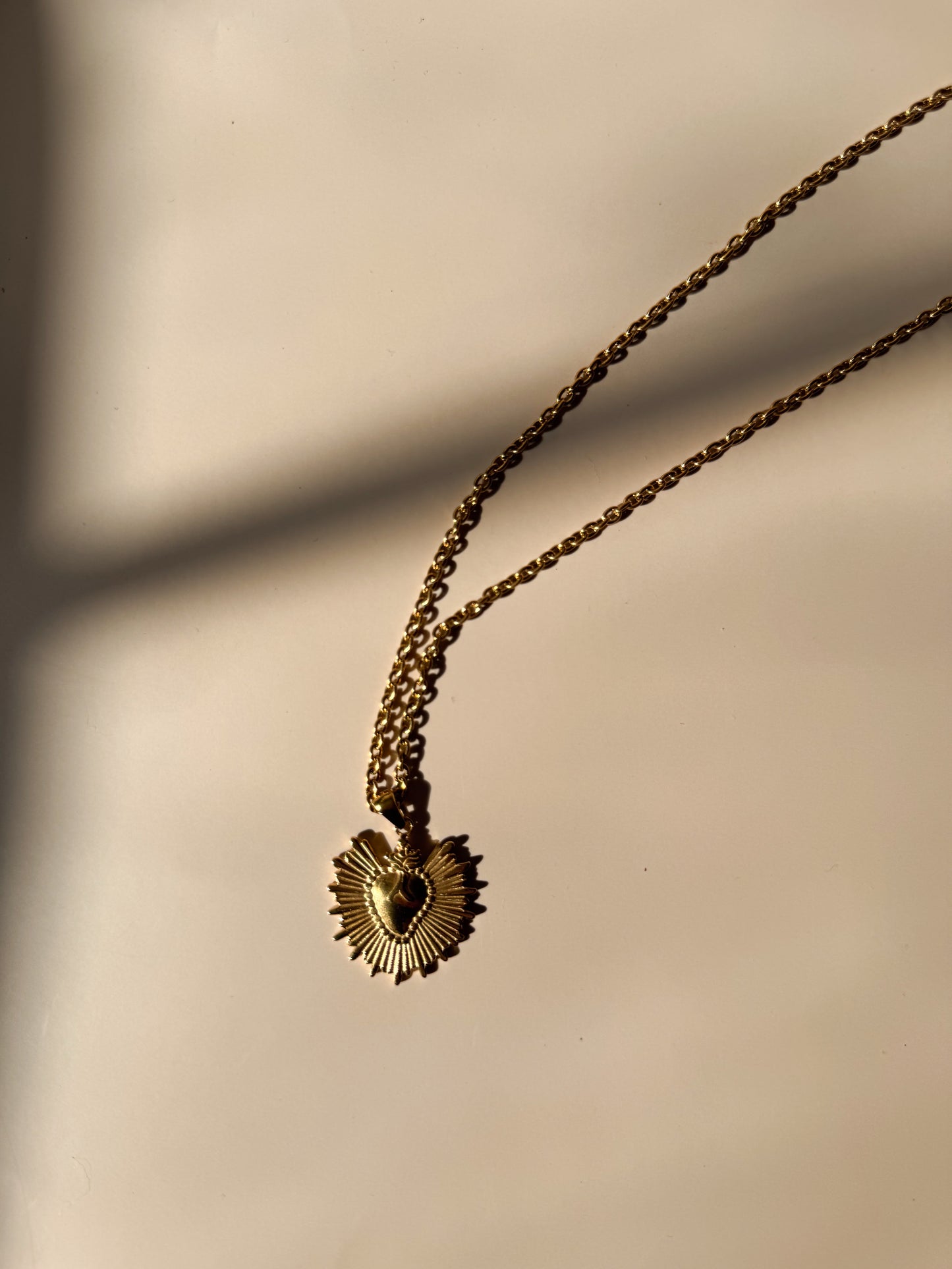 
                  
                    Corazon Sagrado
                  
                