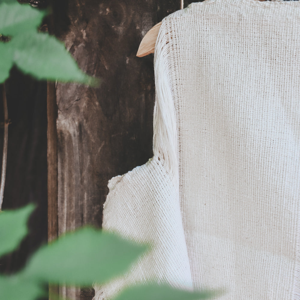 
                  
                    Blusa Calada
                  
                