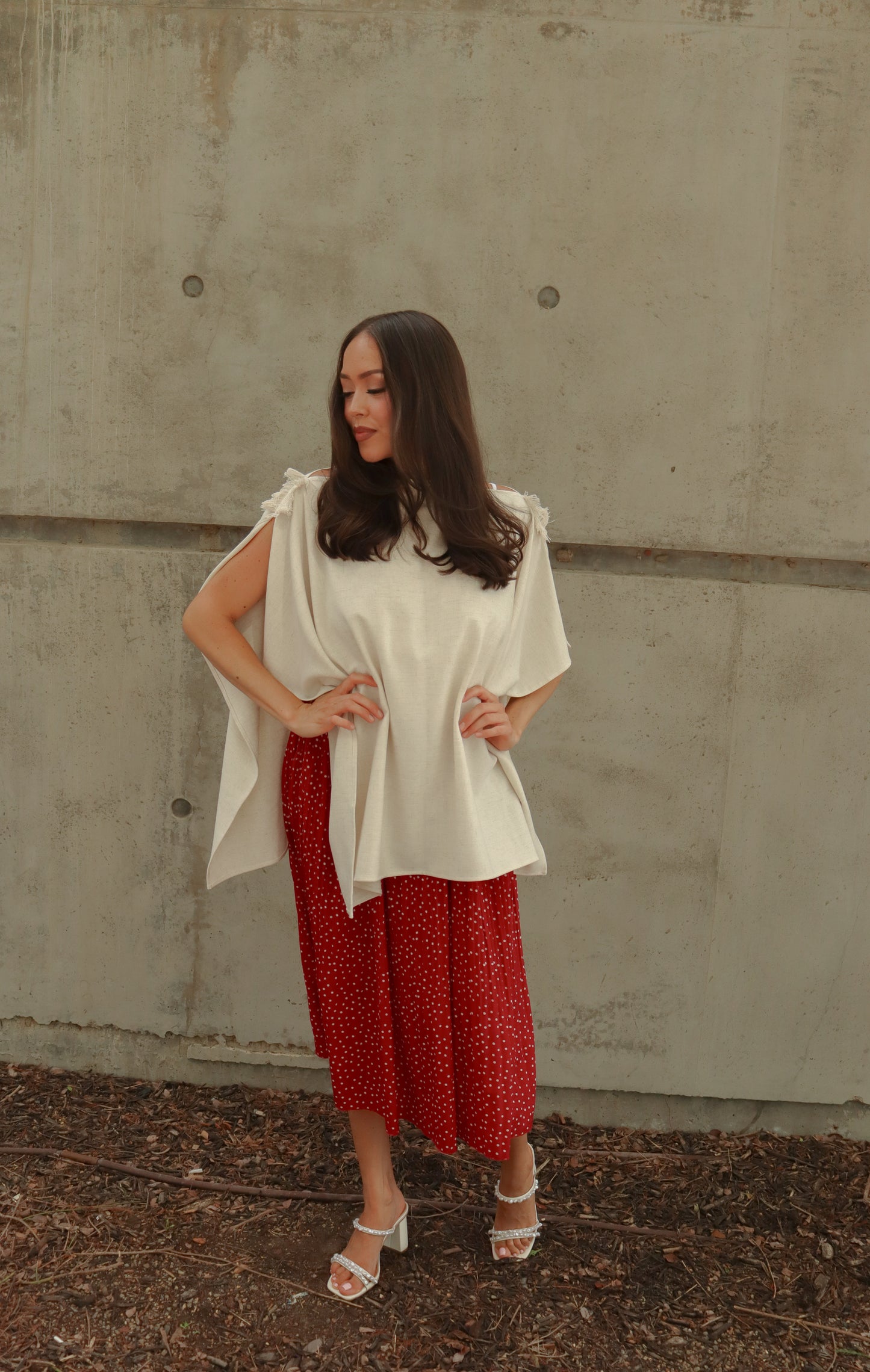 
                  
                    Fringe Shoulder Cape | Handwoven in El Salvador by Artesan
                  
                