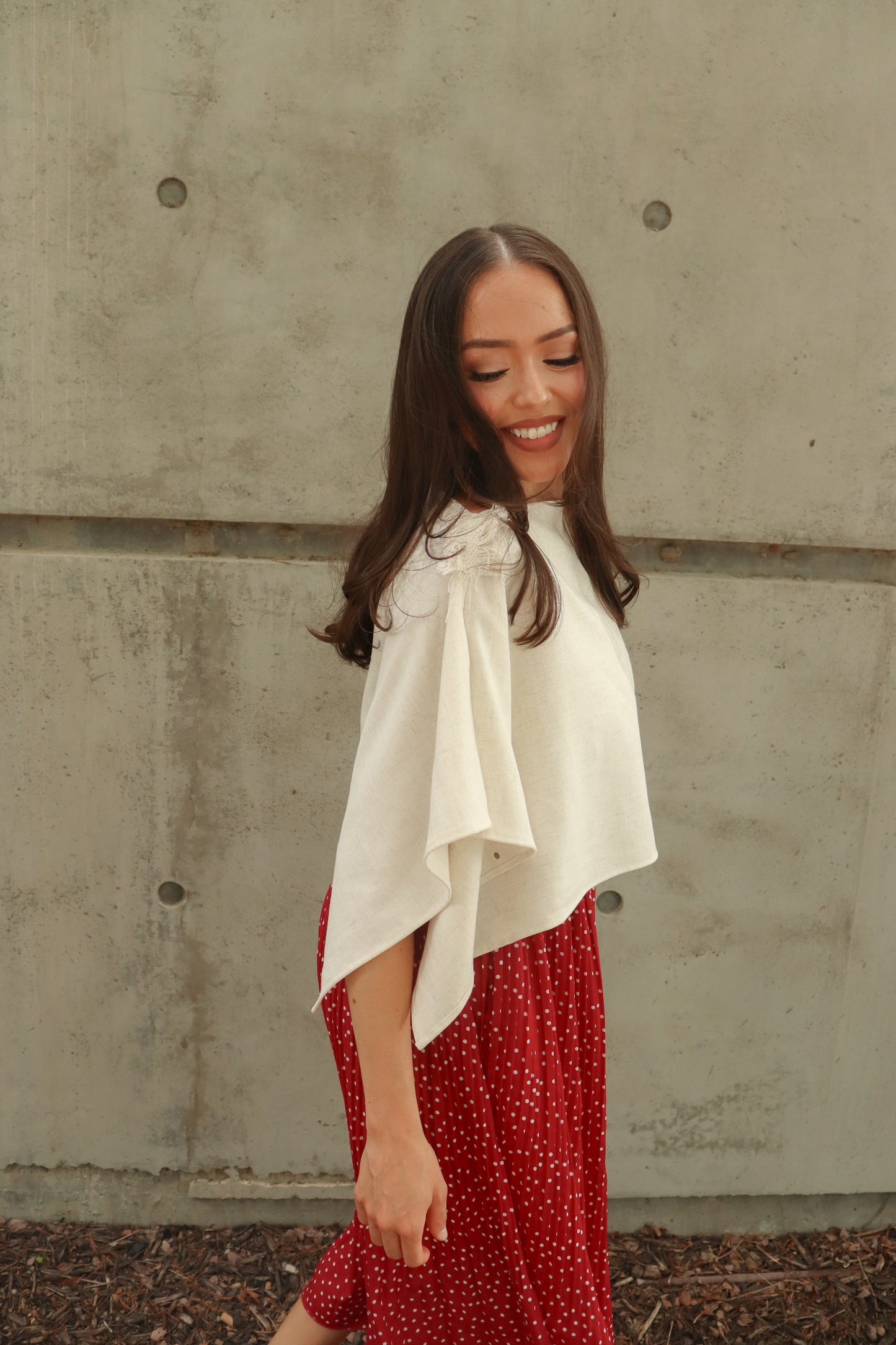 
                  
                    Cropped Fringe Cape | Handwoven in El Salvador by Artesan
                  
                