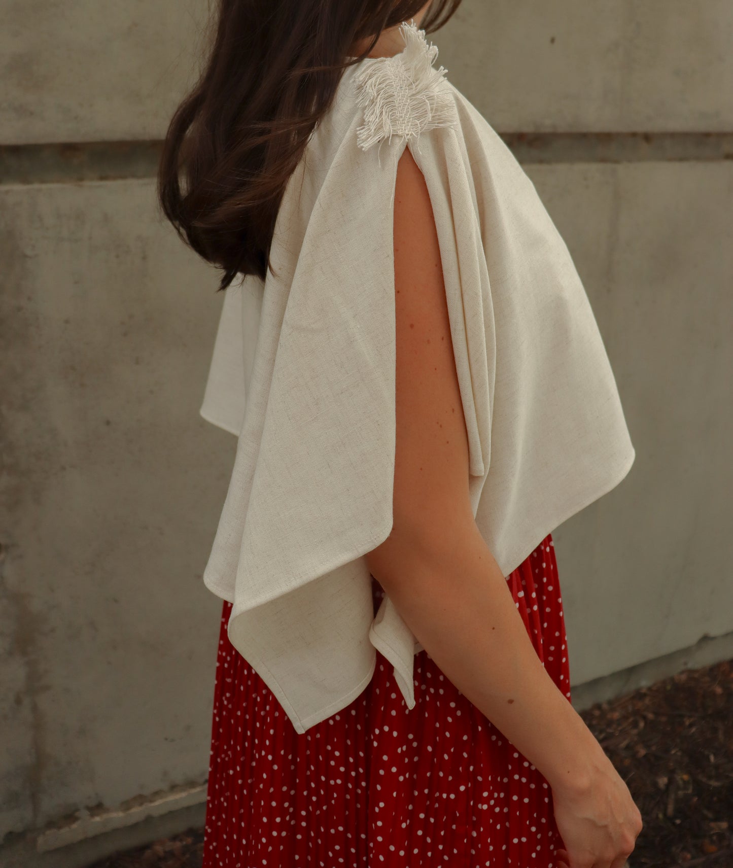
                  
                    Cropped Fringe Cape | Handwoven in El Salvador by Artesan
                  
                